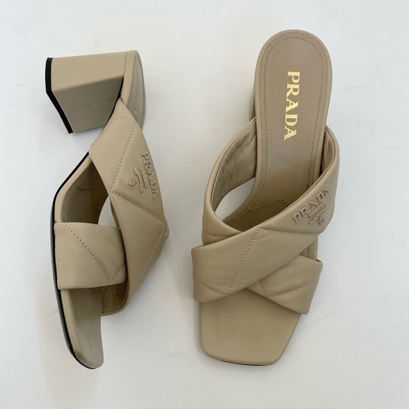 Prada Beige pebbled leather quilted criss cross 65mm block heel mules EU 40 - Picture 1 of 14